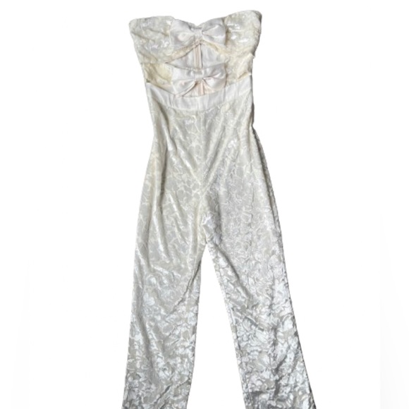 Tularosa Meave White Jumpsuit - Picture 3 of 6